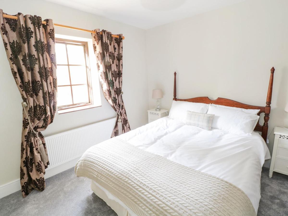 Millvale Cottage Cootehill エクステリア 写真